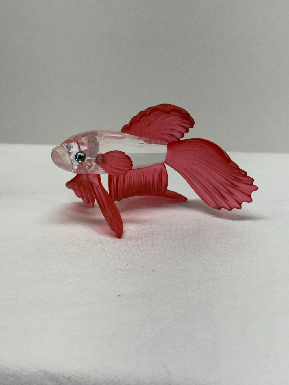 Swarovski Siamese Fighting Fish 660941 Red Crystal Figurine